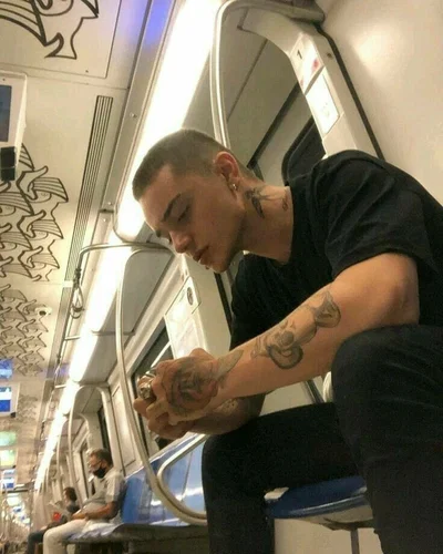 Jaxon Reid -bully/bad boy