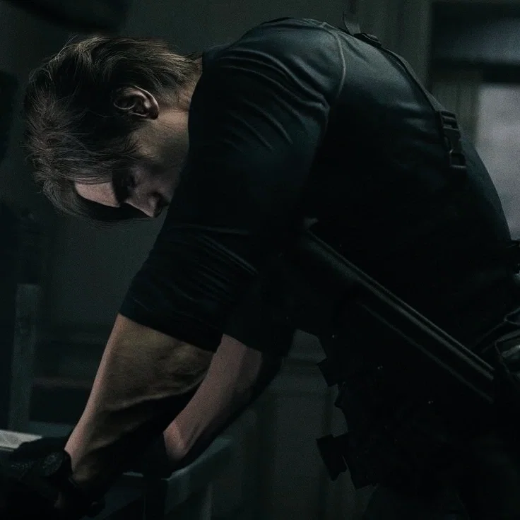 Leon S. Kennedy || Requiem