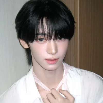 Han (Hanjin) Zhen — Studying Hard