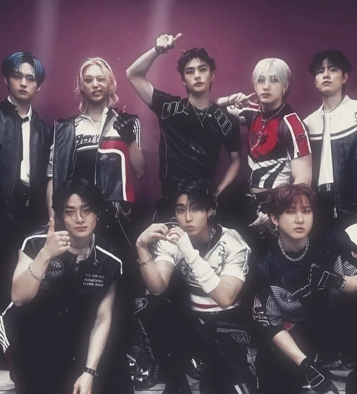 Stray Kids