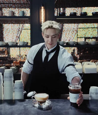 ༄.°Christopher Bahng [Obsessive Barista]]