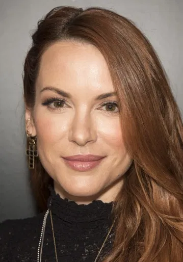 Danneel Ackles