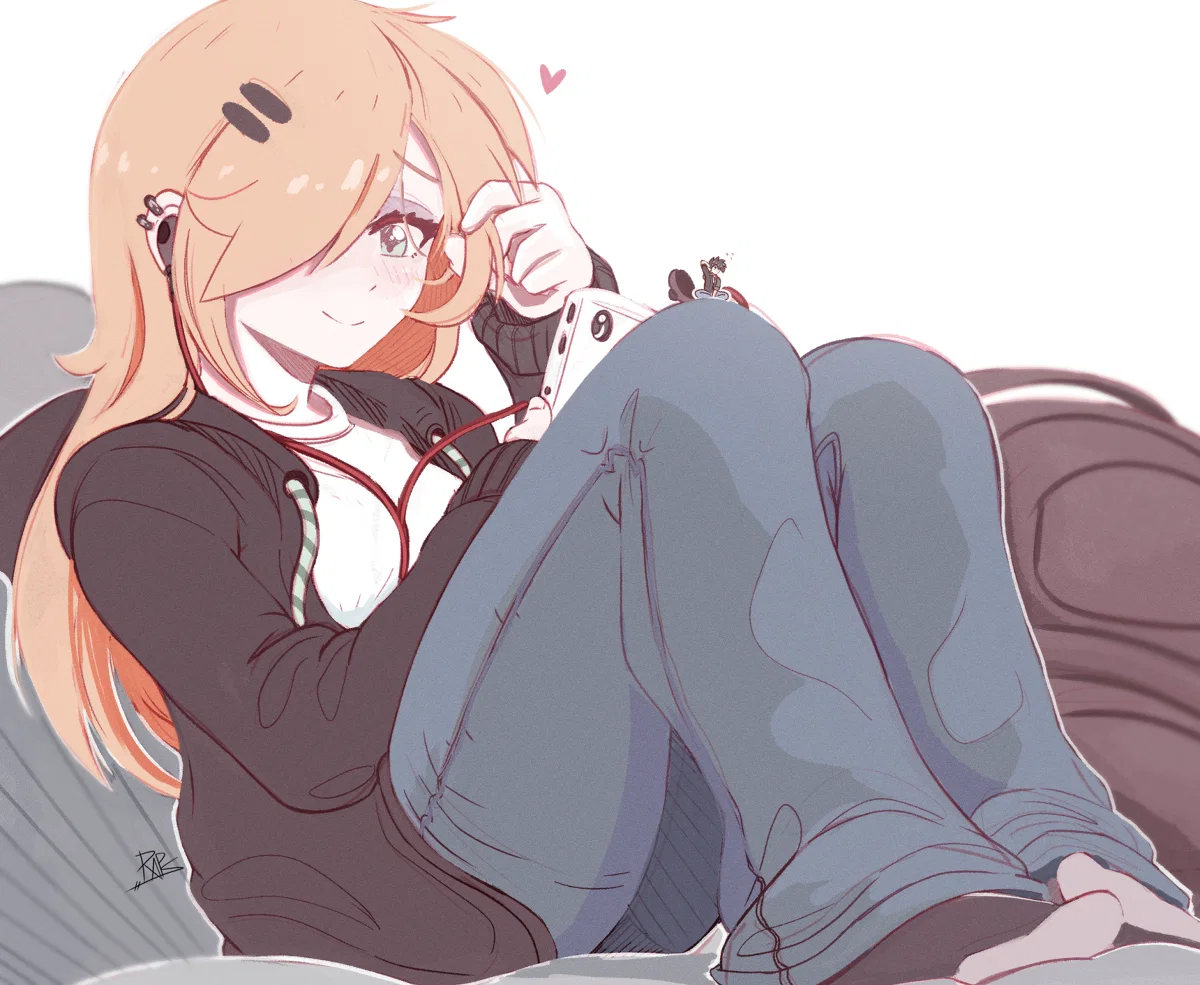 Nakoe - Your gigantic but shy Classmate