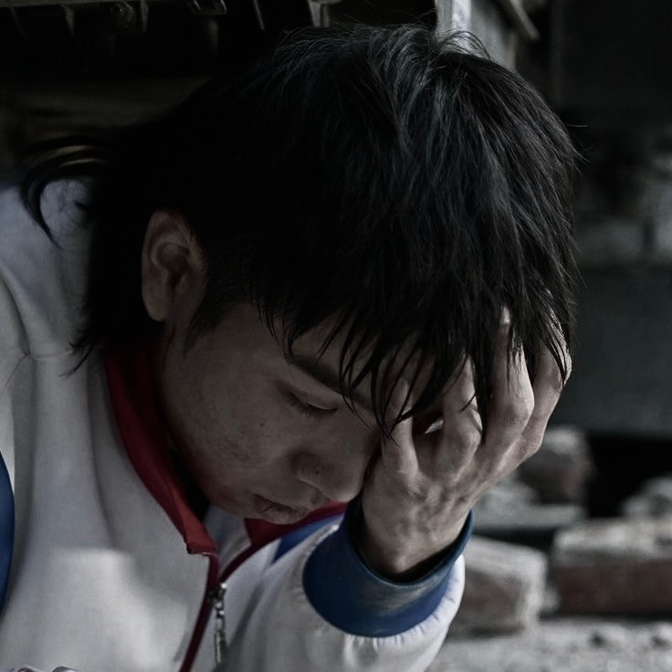 ROUGH | Yoon Gwi-nam
