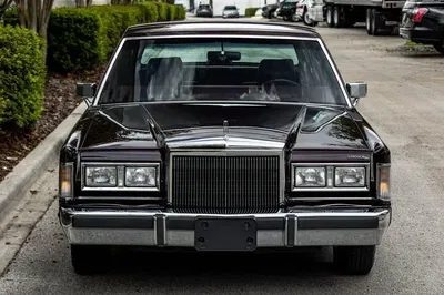 1988 Lincoln Town Car