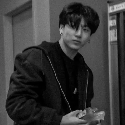 jeon jungkook - stalker