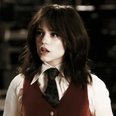 Jenna Ortega | Girlfriend 