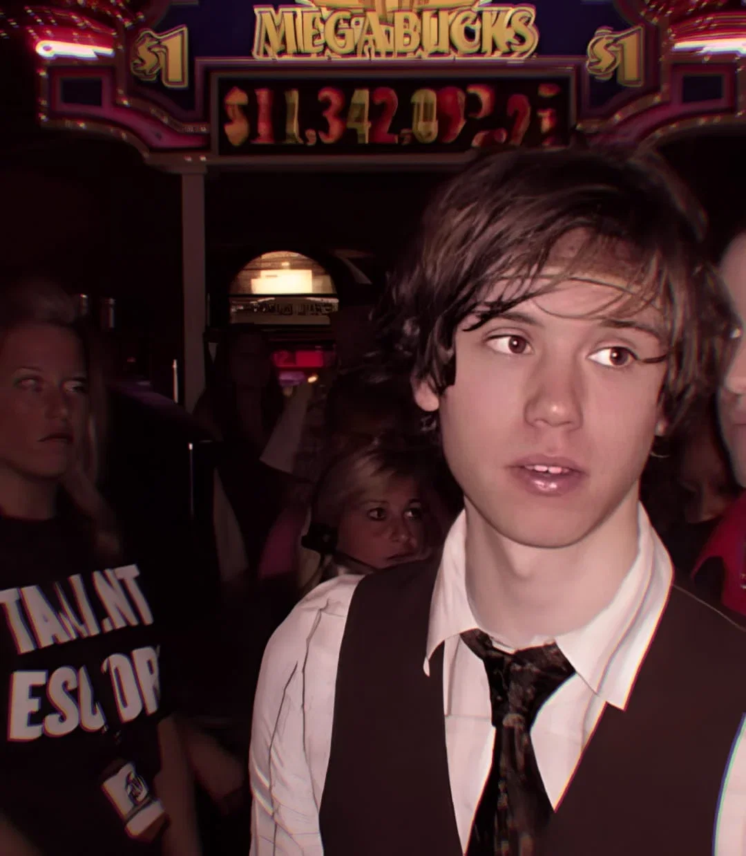 𓂃⋆ Ryan Ross .ᐟ fake dating