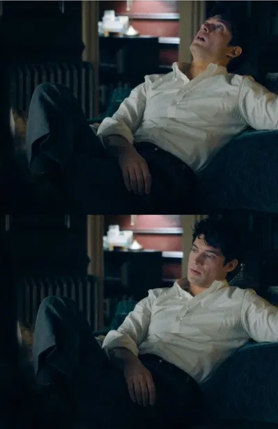 Clark Kent || Superman