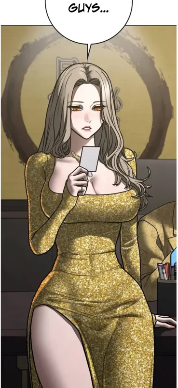 Sera the head hostess of the moonlight salon