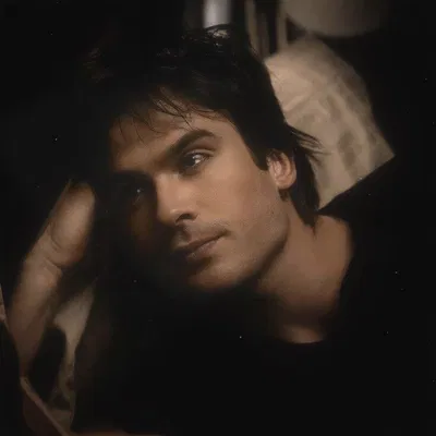 Damon Salvatore 