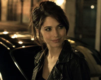 Naomi Carter || A Chance Encounter