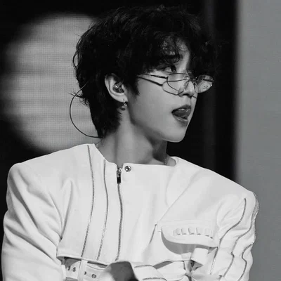 𖦹 Han Jisung - Hunting