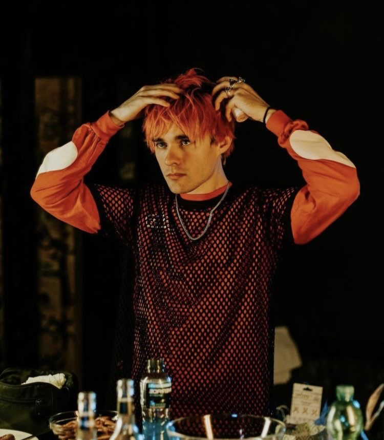 Awsten Knight