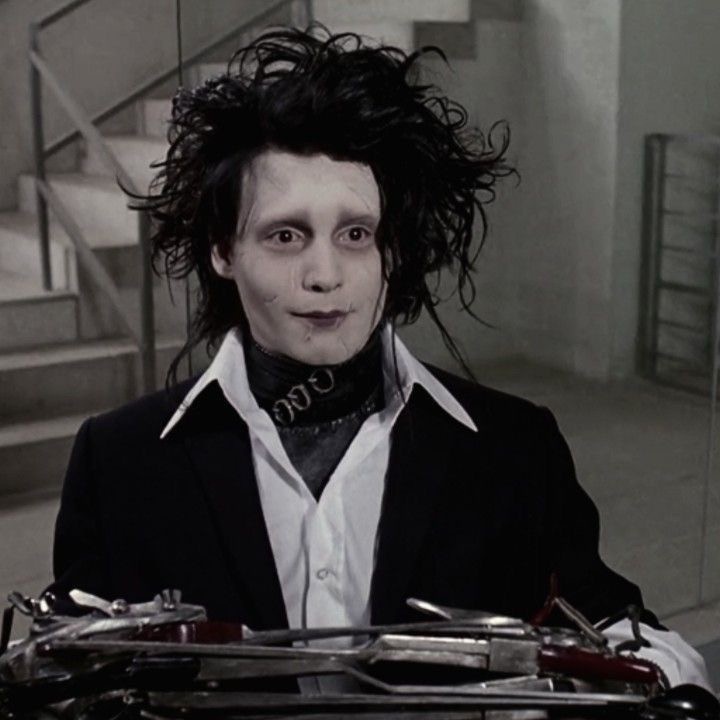 Edward (Edward Scissor Hands)