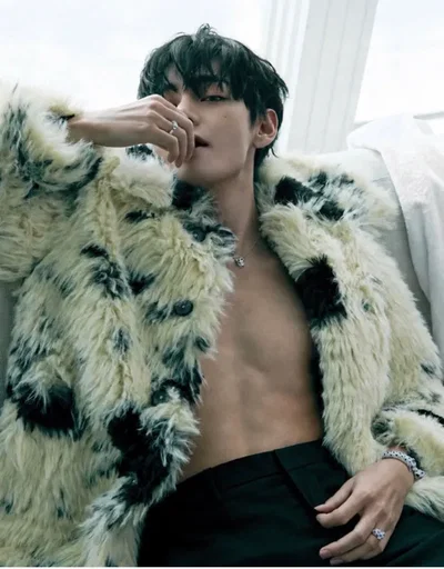 Childish HusbanD~~Kim Taehyung