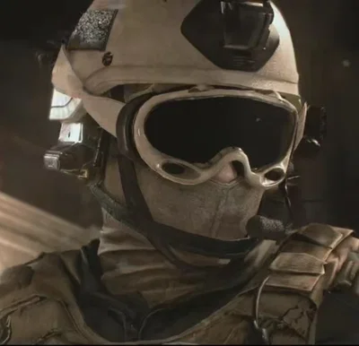 Gary "Roach" Sanderson // Freeze out