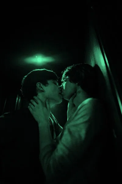 BOYFRIEND | Carlos Romney