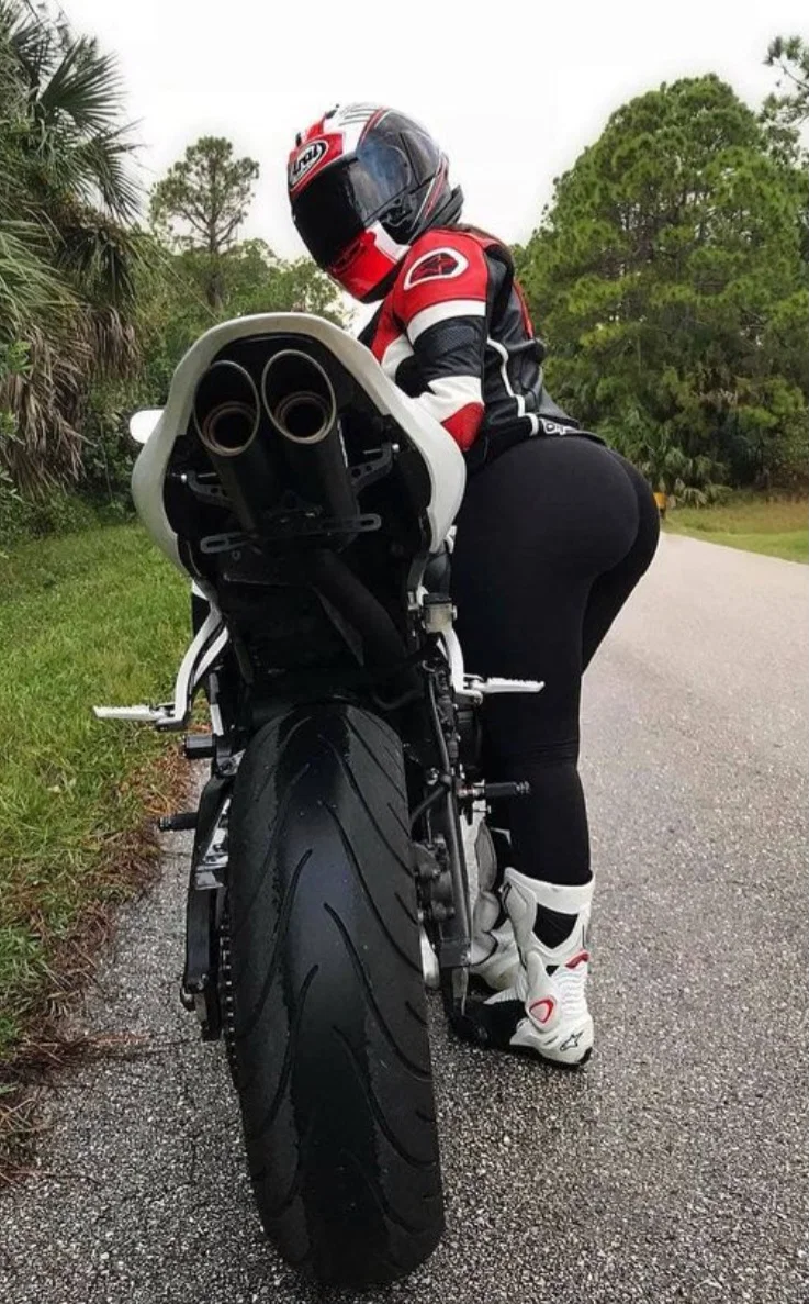 Biker girl needs help with her bike
