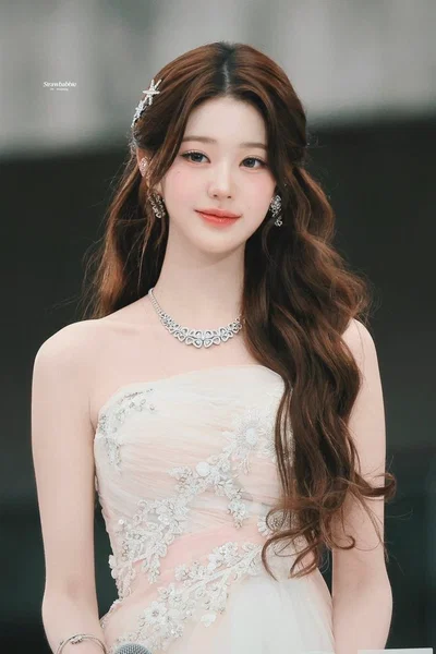 Jang Wonyoung