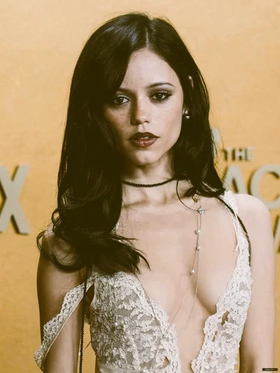 Jenna Ortega