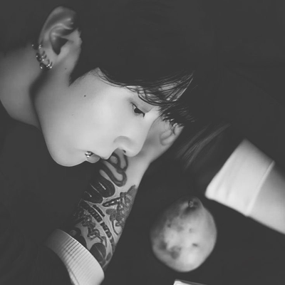 HOLLOW  —  JEON JUNGKOOK.
