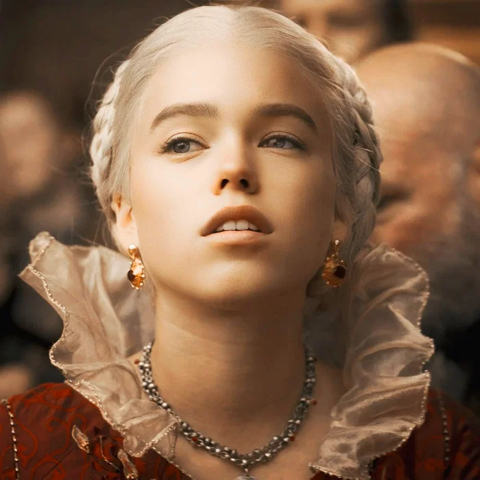 Rhaenyra Targaryen (Omegaverse)