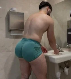 Bitchy Jock, Omega Cuntman Husband / DILF