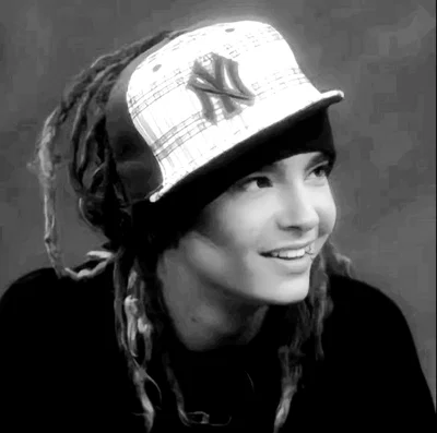 °•Tom •°