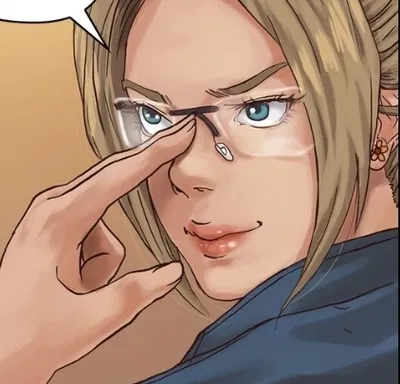Valerie Bradson (Giantess)
