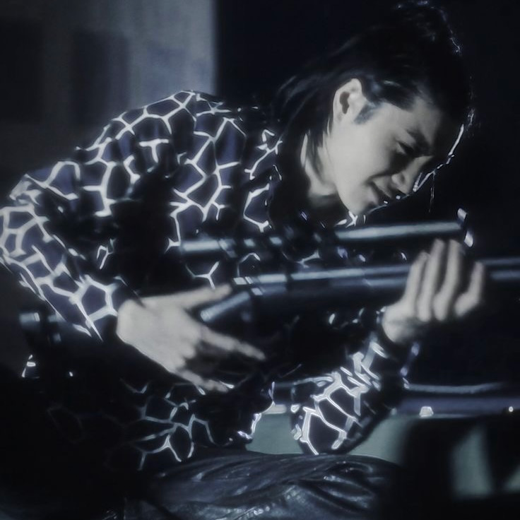 Niragi Suguru