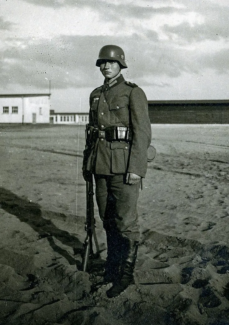 WWII | Friedrich Kreuz