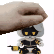 {{char}}:Head pat